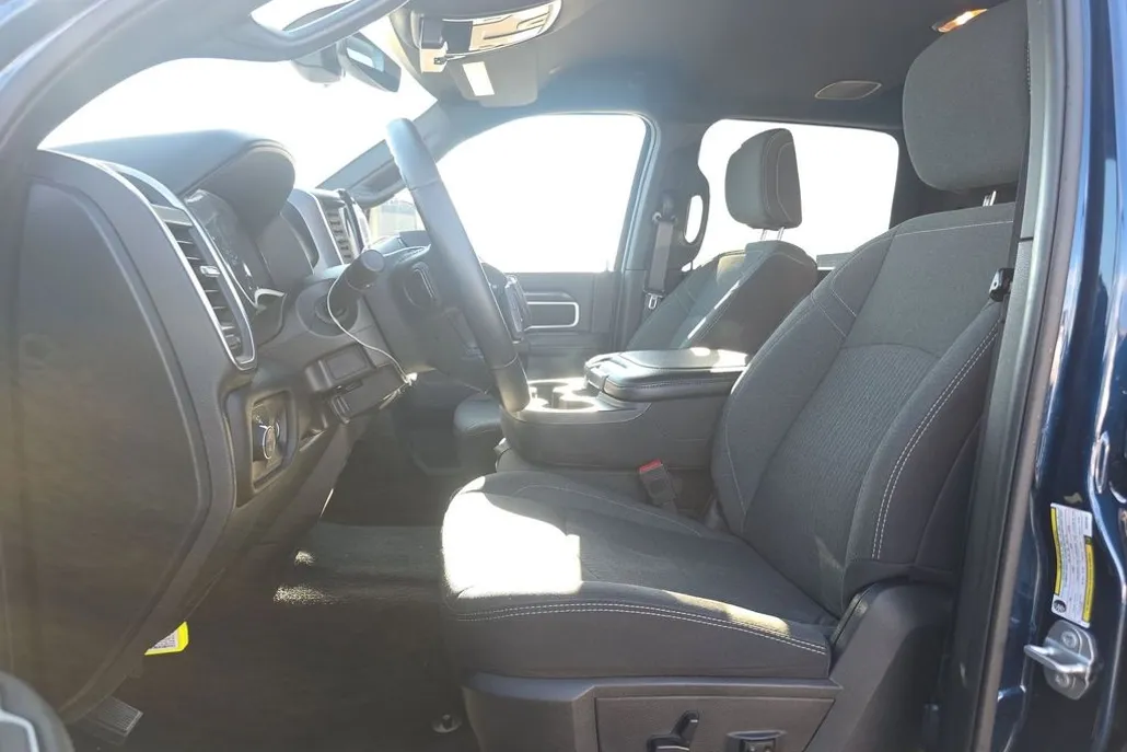 2024 Ram 2500 Big Horn photo 1