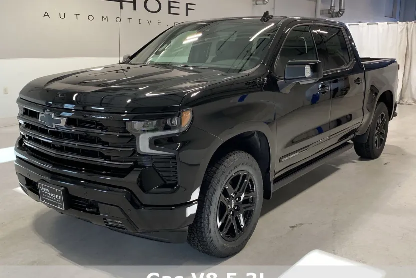 2026 Chevrolet Silverado 1500 High Country photo 1