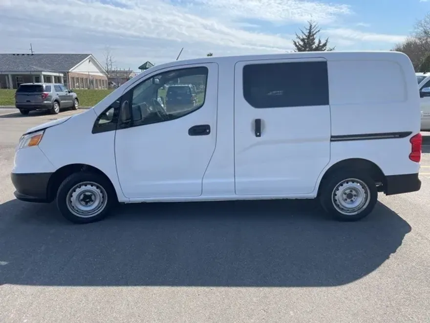 2017 Chevrolet City Express LT photo 1