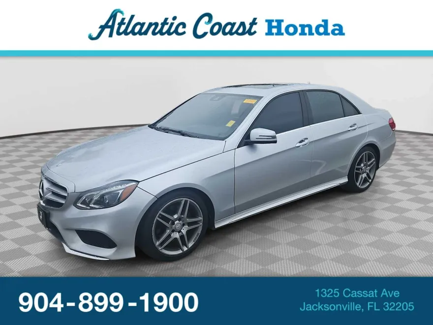 2015 Mercedes Benz E 350 Sport photo 1
