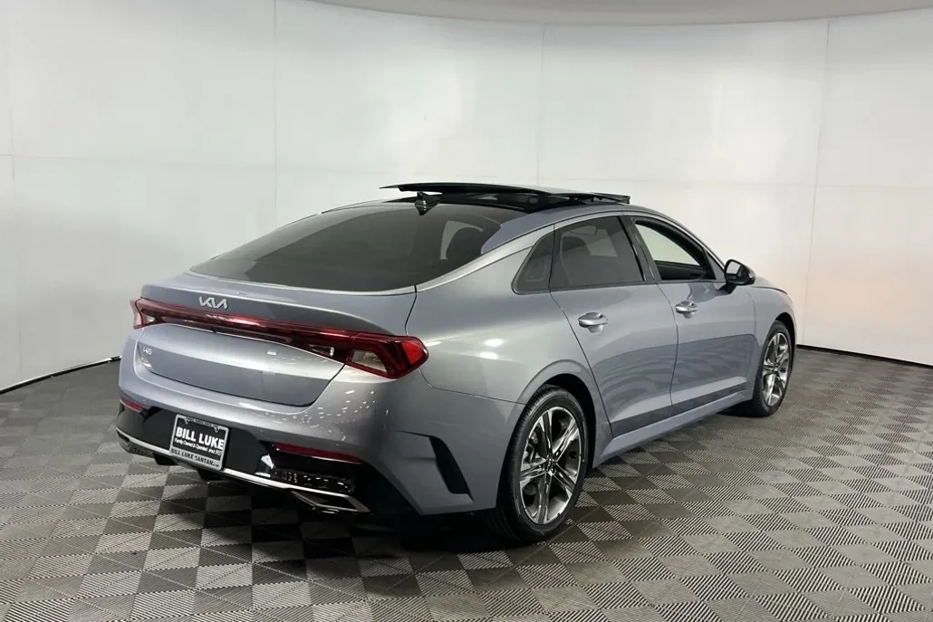 2024 Kia K5 EX photo 1