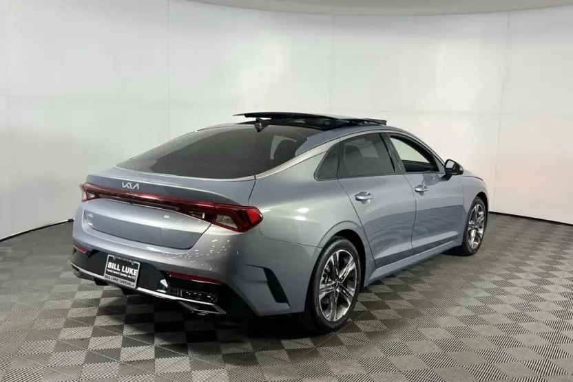 2024 Kia K5 EX photo 1