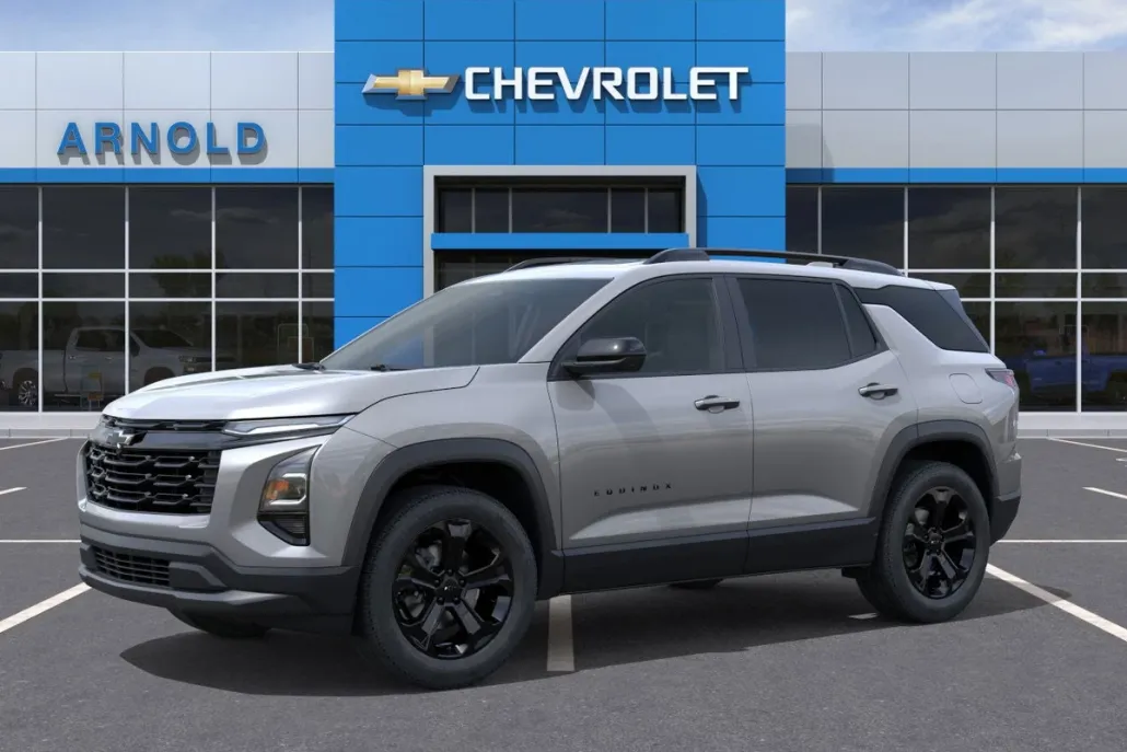 2026 Chevrolet Equinox LT photo 1