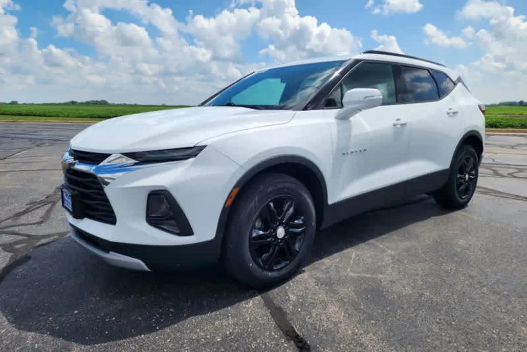 2020 Chevrolet Blazer 2LT photo 1