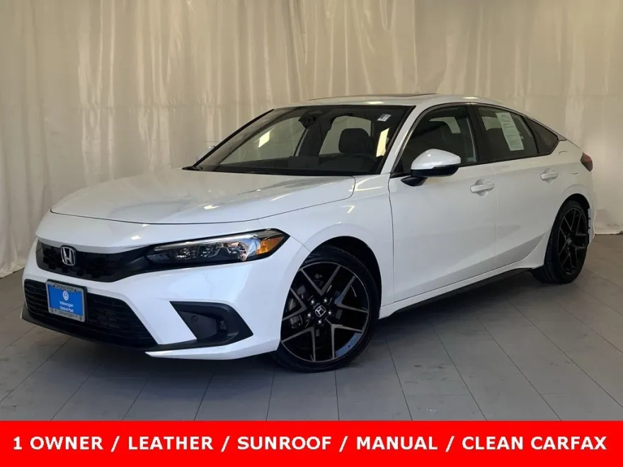 2023 Honda Civic Sport Touring photo 1