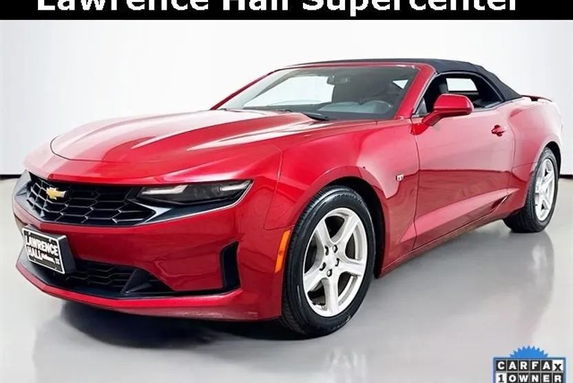 2023 Chevrolet Camaro 1LT photo 1