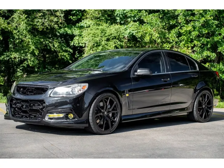 2015 Chevrolet SS photo 1