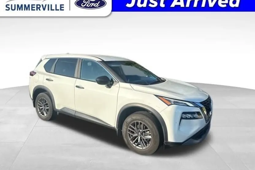 2023 Nissan Rogue S photo 1