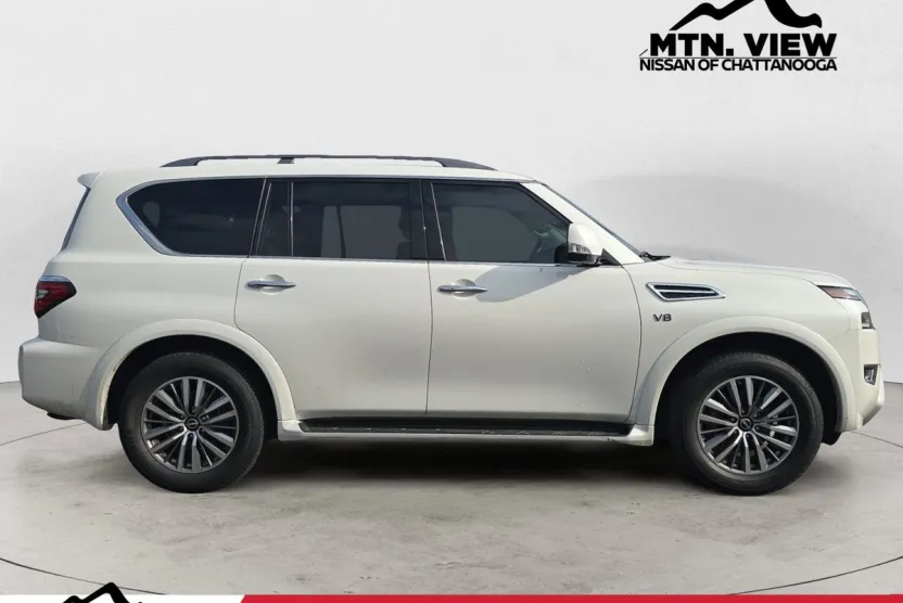 2021 Nissan Armada SV photo 1