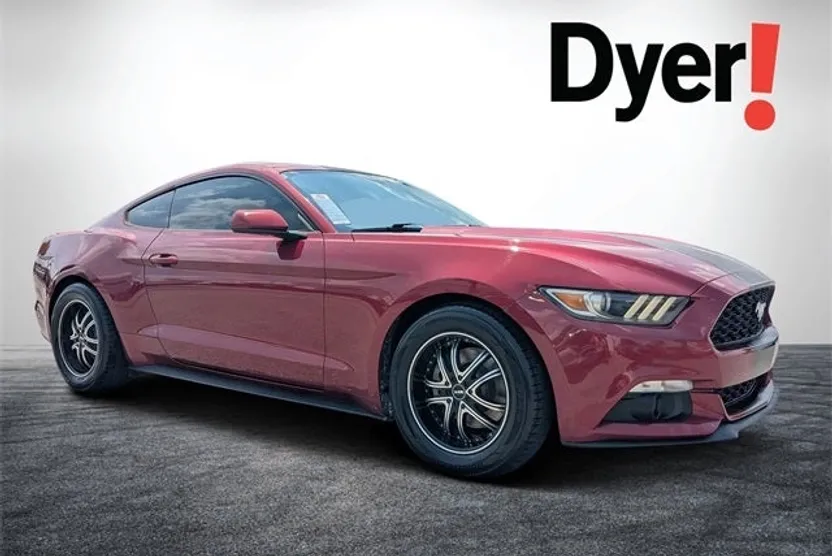 2015 Ford Mustang EcoBoost photo 1