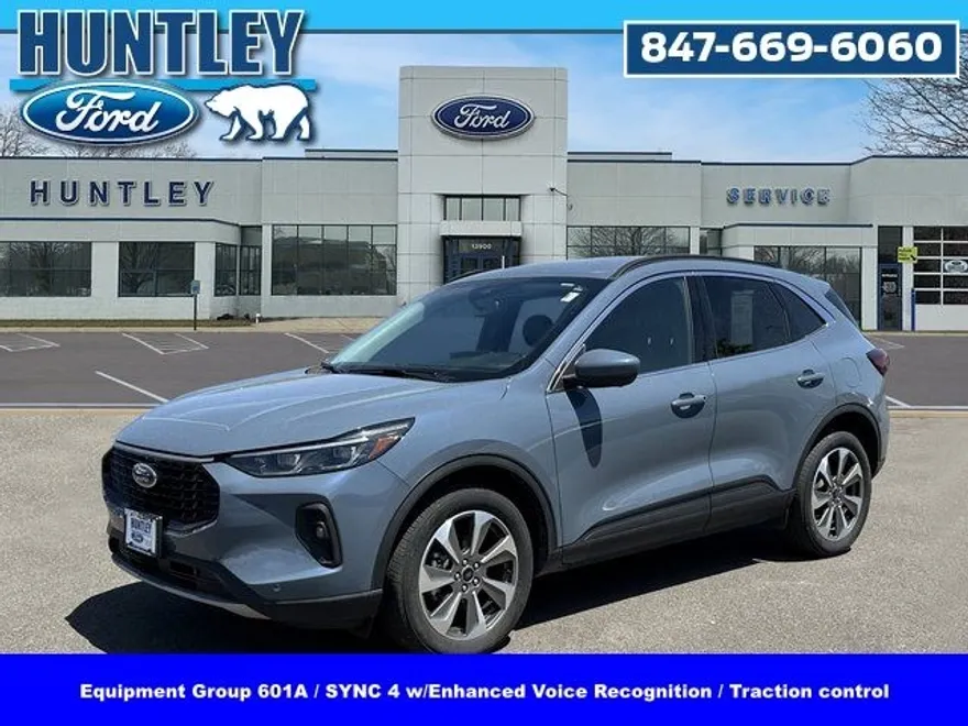 2024 Ford Escape Platinum photo 1