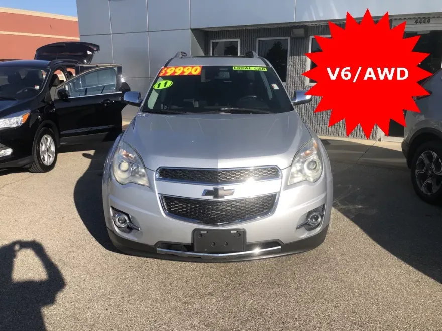 2011 Chevrolet Equinox LTZ photo 1