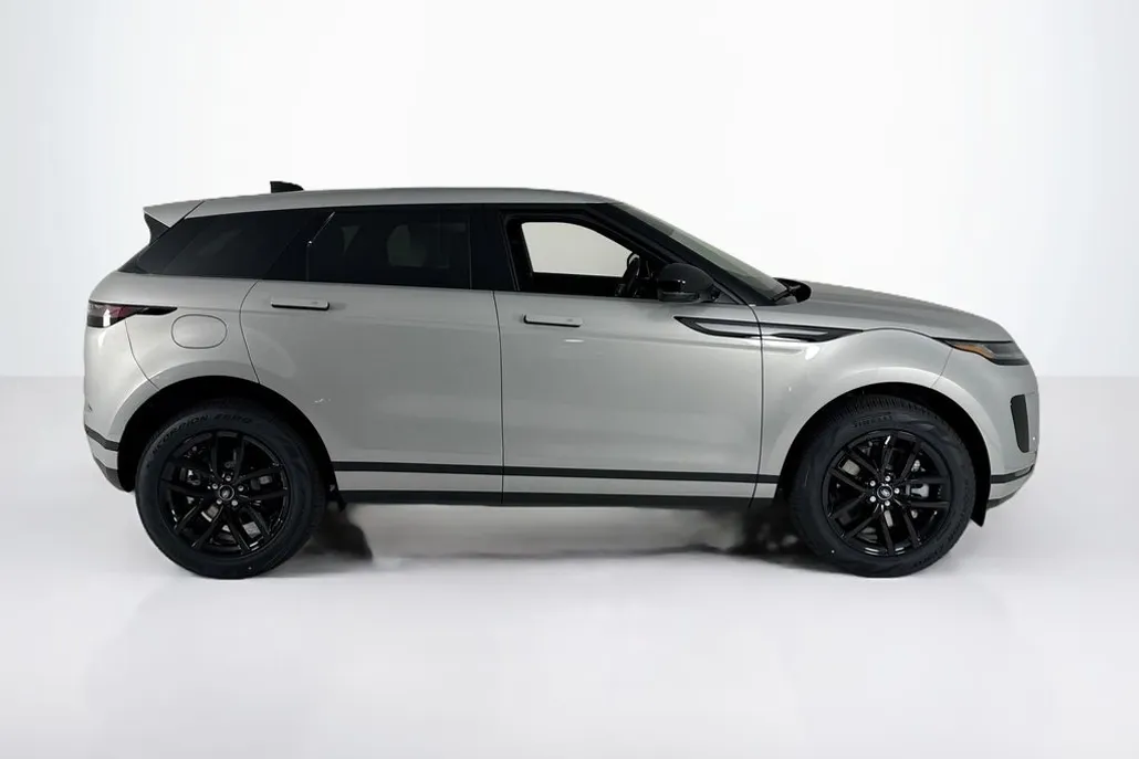 2026 Land Rover Range Rover Evoque S photo 1
