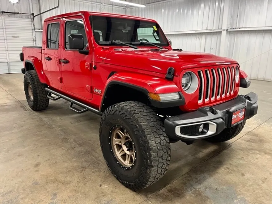 2022 Jeep Gladiator Overland photo 1