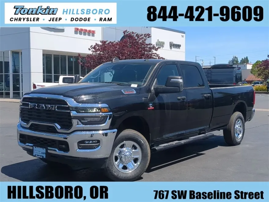 2025 Ram 3500 Tradesman photo 1