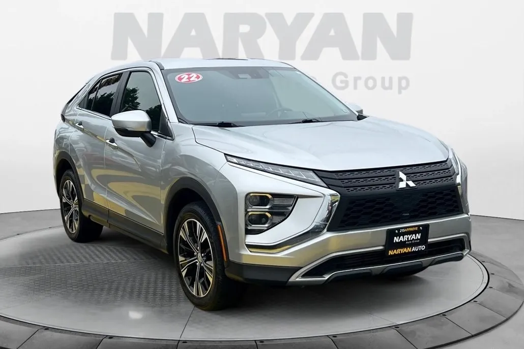 2022 Mitsubishi Eclipse Cross SE photo 1