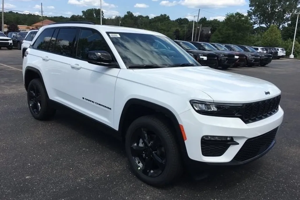 2025 Jeep Grand Cherokee Limited photo 1