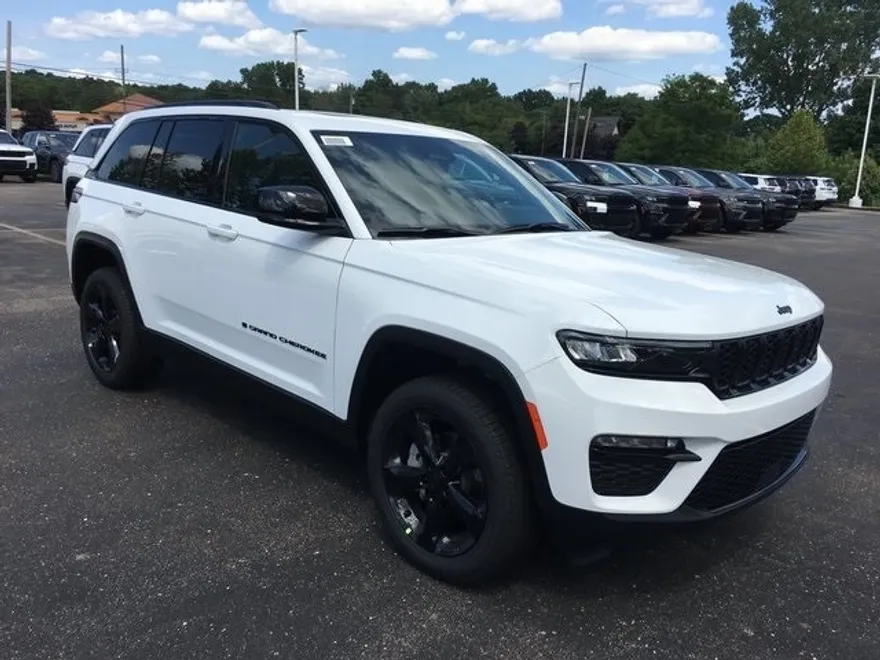 2025 Jeep Grand Cherokee Limited photo 1