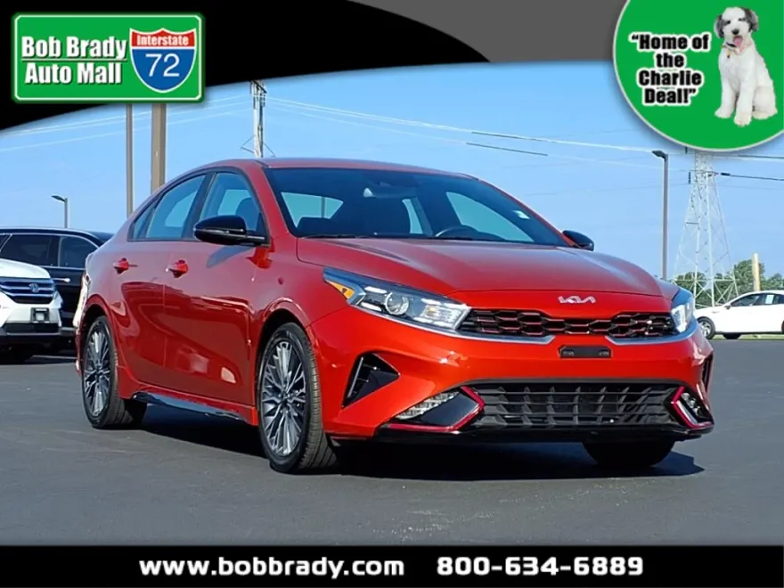 2023 Kia Forte GT-Line photo 1