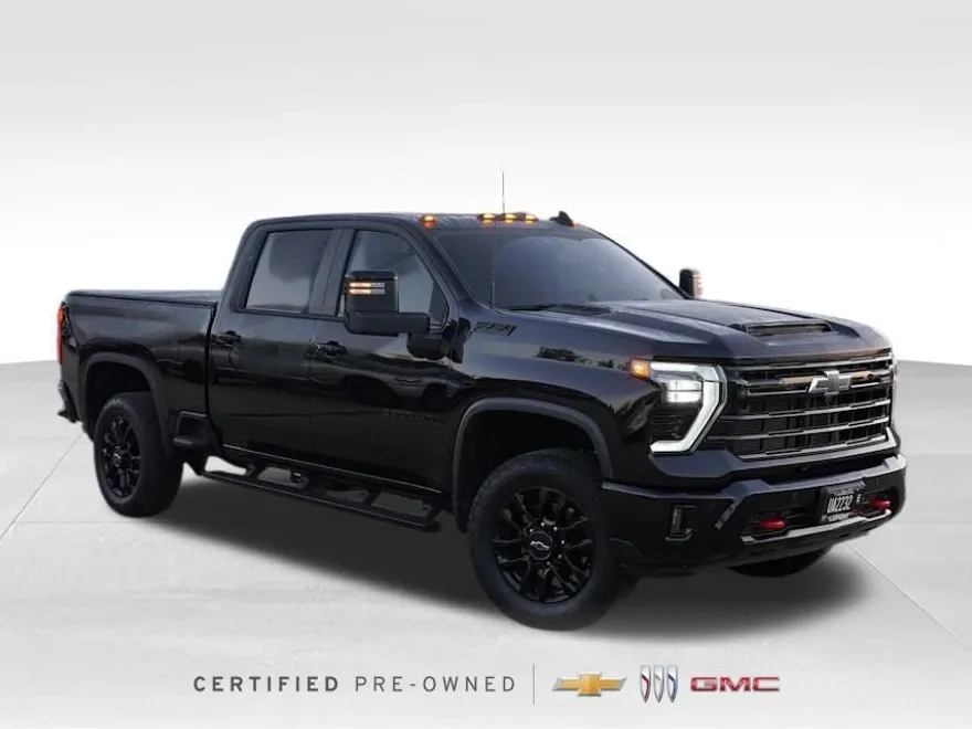2025 Chevrolet Silverado 3500HD LTZ Trail Boss photo 1