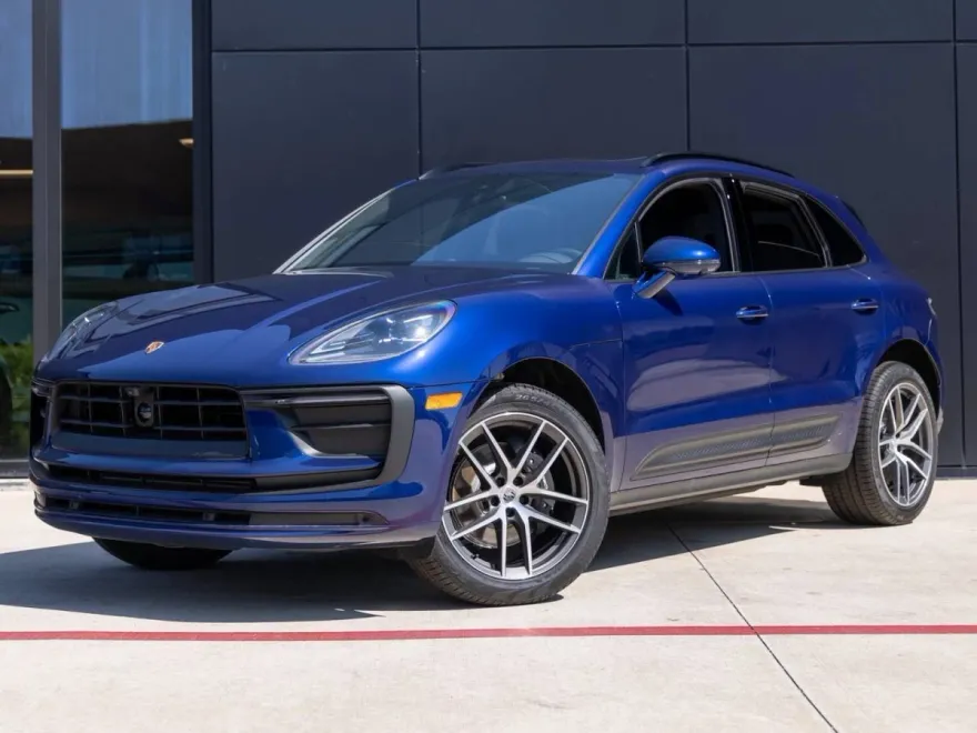 2025 Porsche Macan Base photo 1