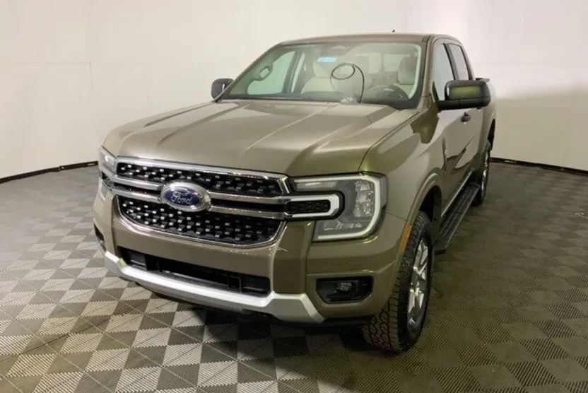 2025 Ford Ranger XLT photo 1