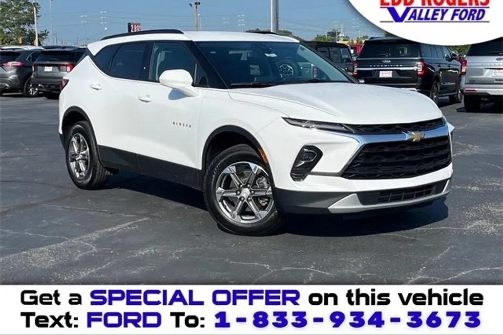 2023 Chevrolet Blazer 2LT photo 1