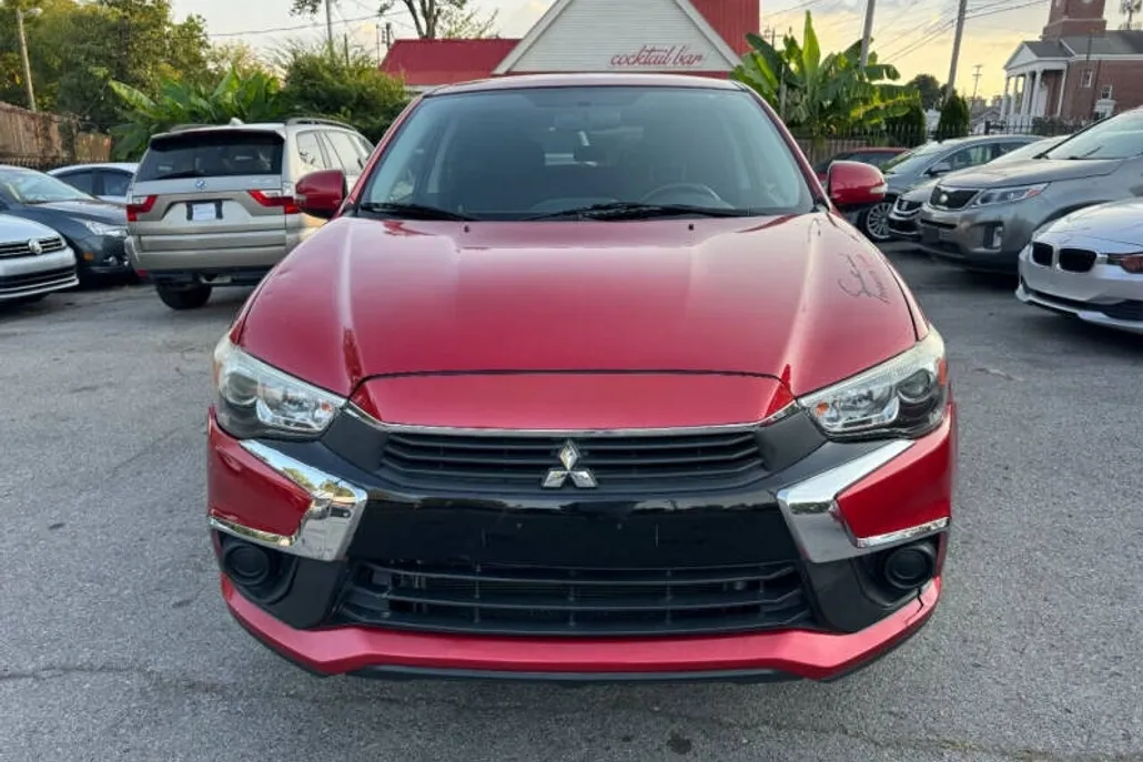 2016 Mitsubishi Outlander Sport SE photo 1