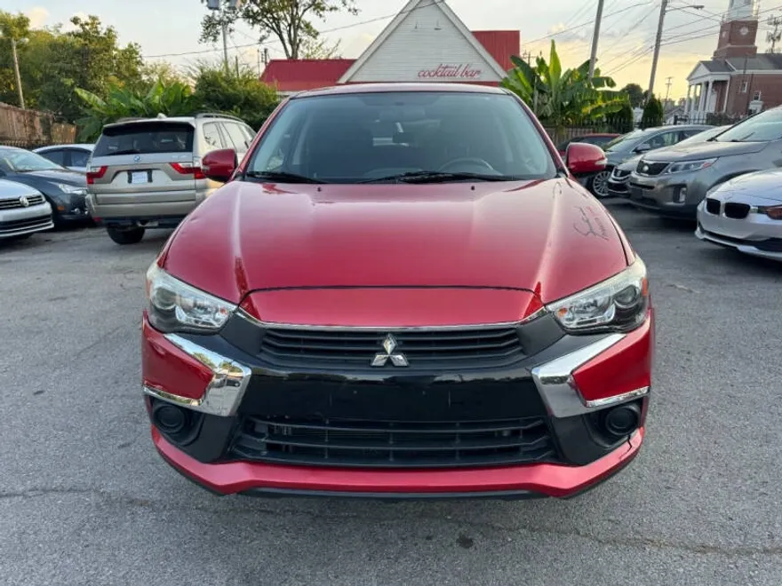 2016 Mitsubishi Outlander Sport SE photo 1