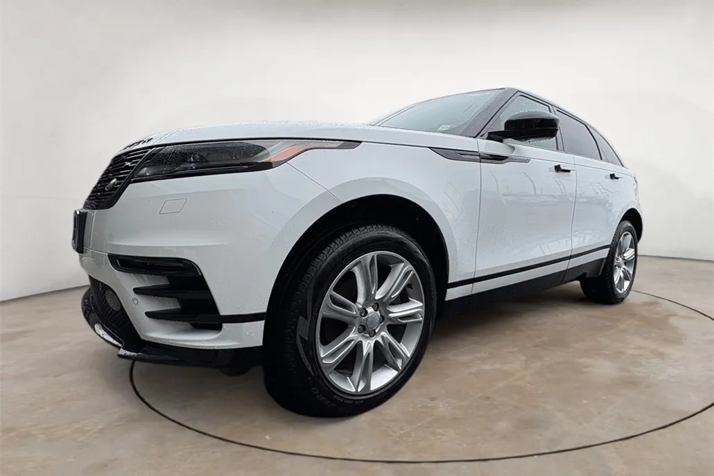2024 Land Rover Range Rover Velar SE photo 1