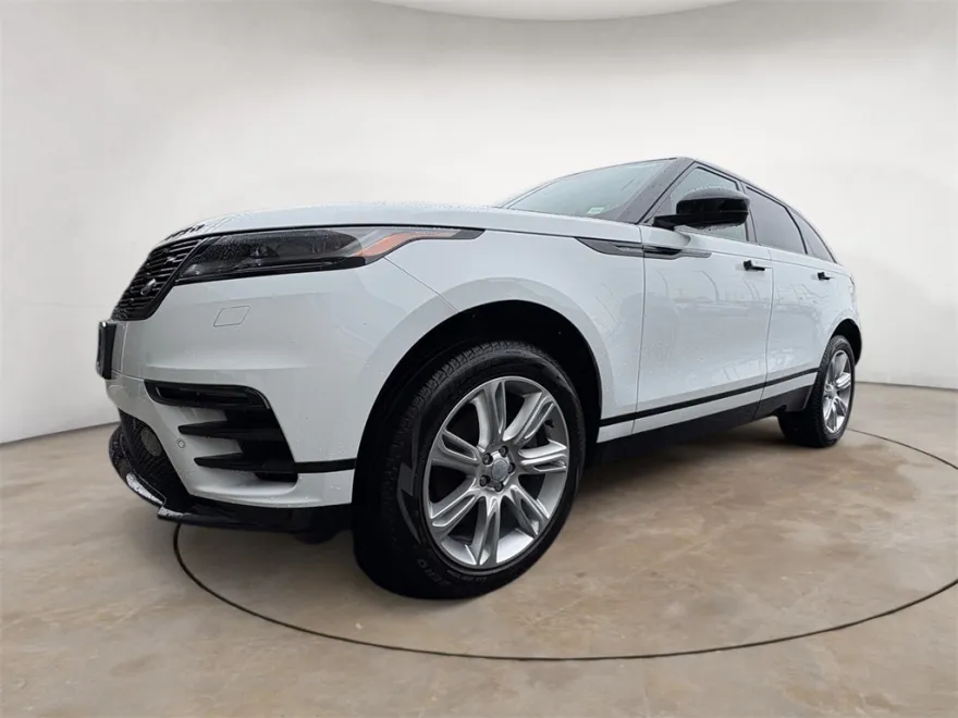 2024 Land Rover Range Rover Velar SE photo 1