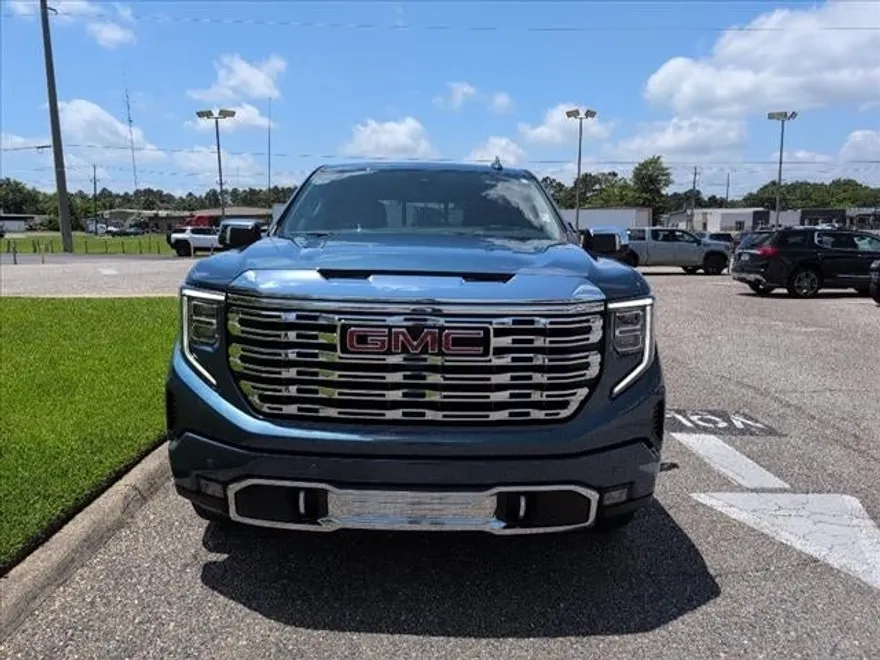 2024 Gmc Sierra 1500 Denali photo 1