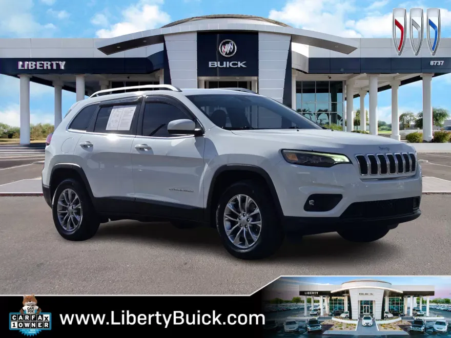2019 Jeep Cherokee Latitude photo 1