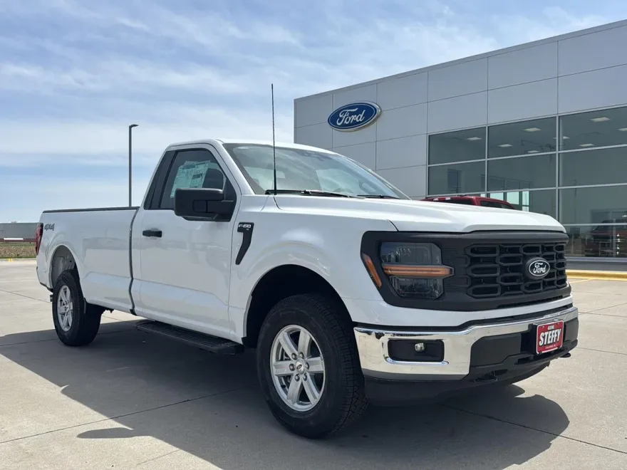 2025 Ford F-150 XL photo 1