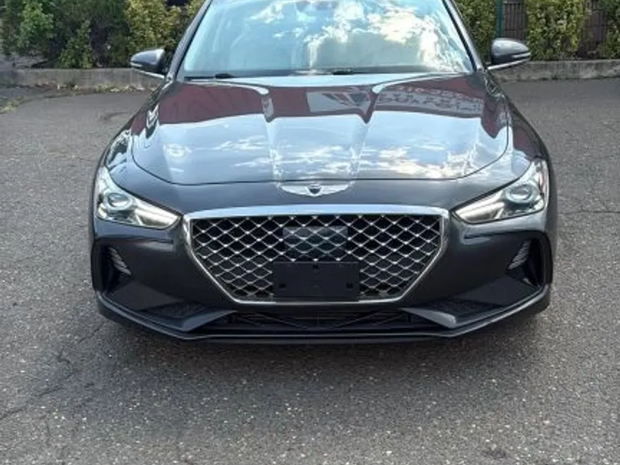2021 Genesis G70 2.0T photo 1