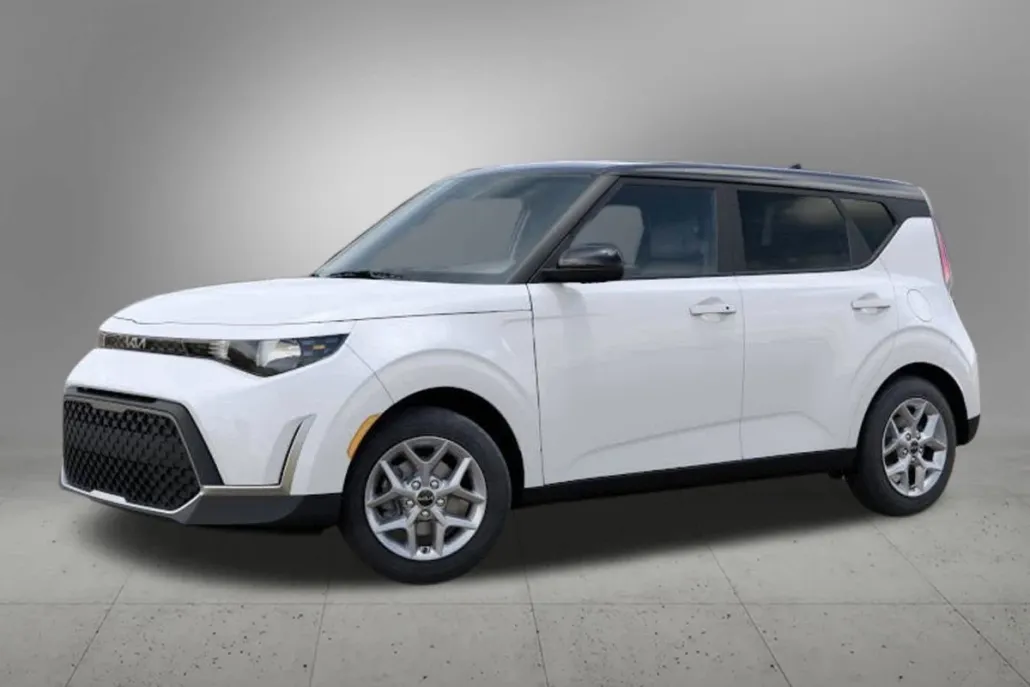 2025 Kia Soul S photo 1