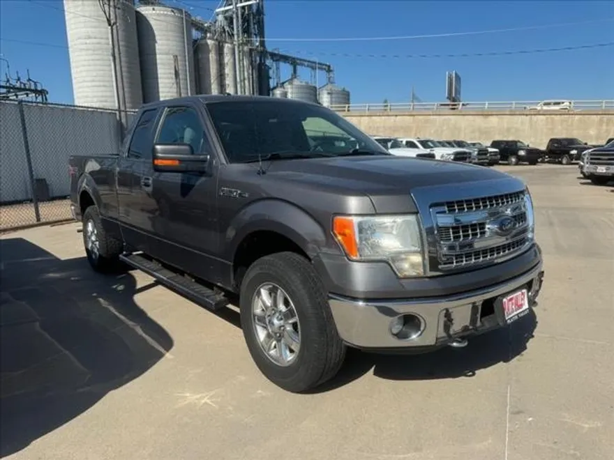 2013 Ford F-150 photo 1