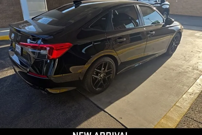 2022 Honda Civic Sport photo 1