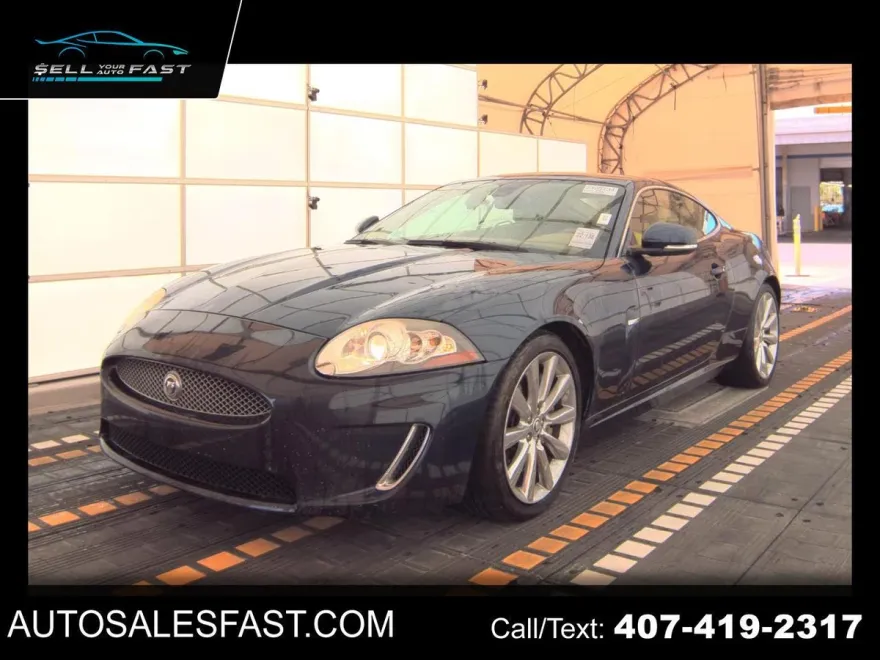 2010 Jaguar XK XKR Portfolio photo 1