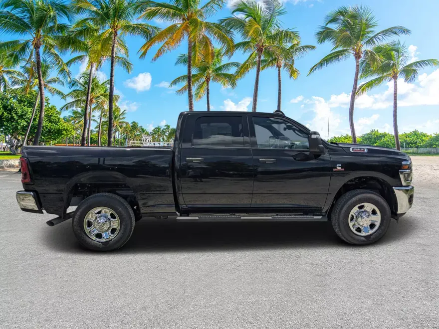 2025 Ram 2500 Tradesman photo 1