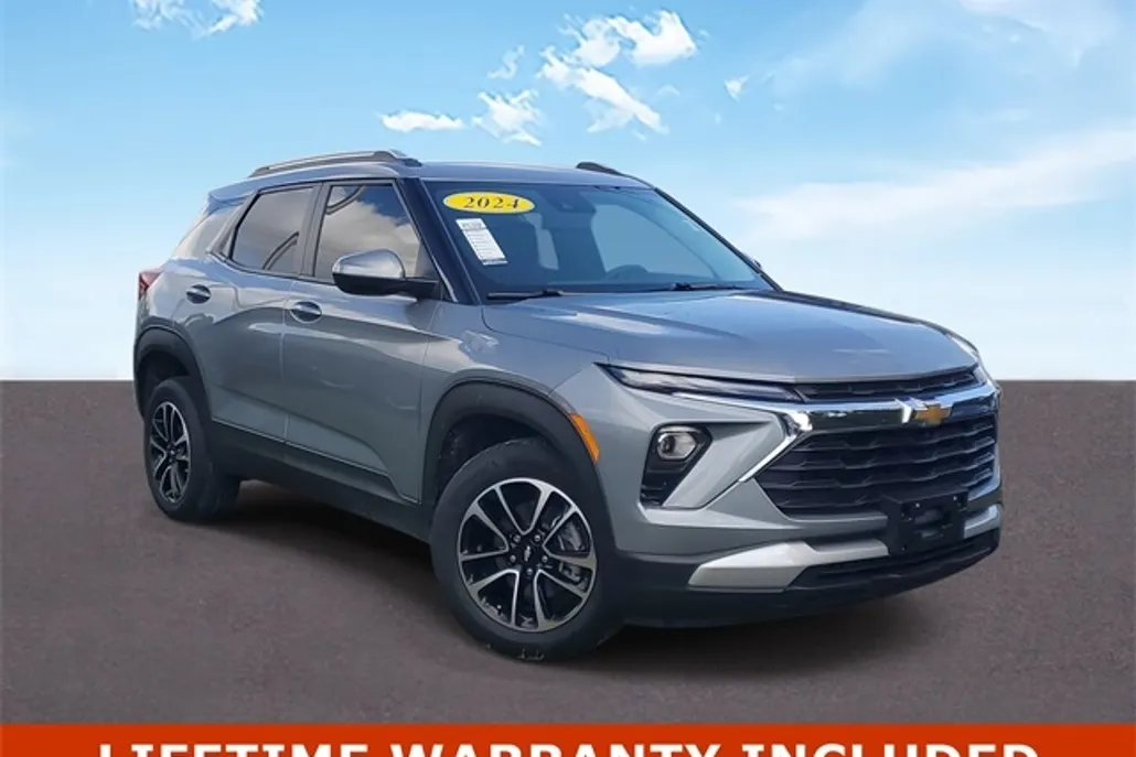 2024 Chevrolet Trailblazer LT photo 1