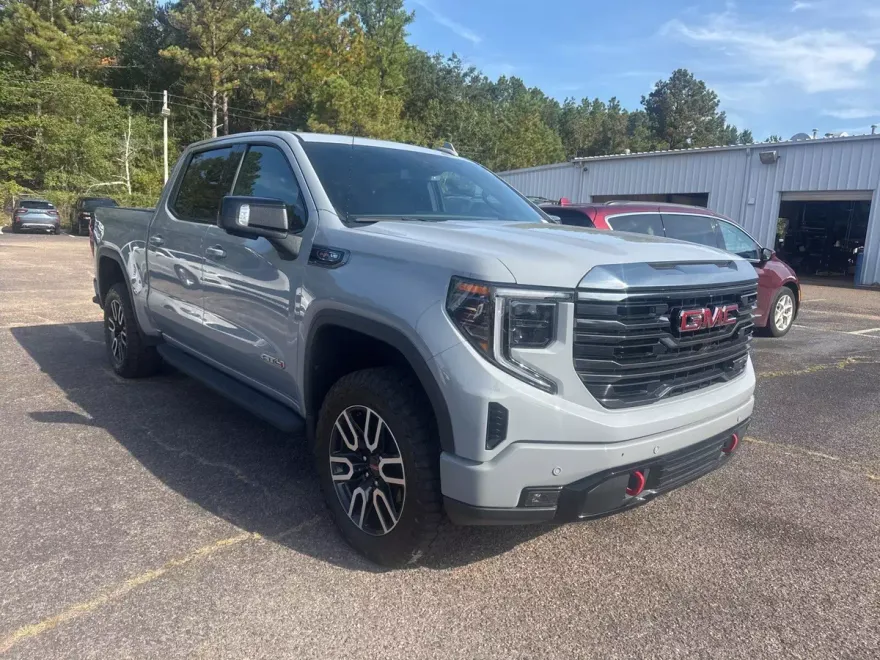 2024 Gmc Sierra 1500 AT4 photo 1