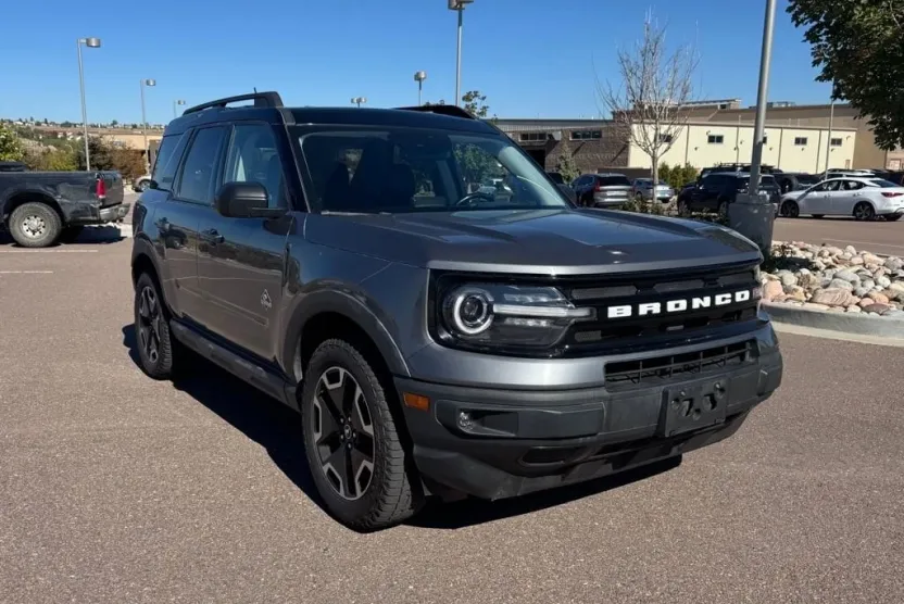 2021 Ford Bronco Sport Outer Banks photo 1