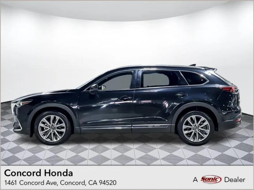 2023 Mazda CX-9 Grand Touring photo 1