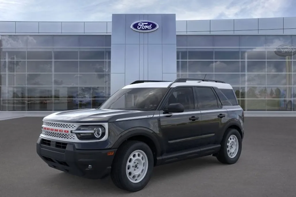 2025 Ford Bronco Sport Heritage photo 1