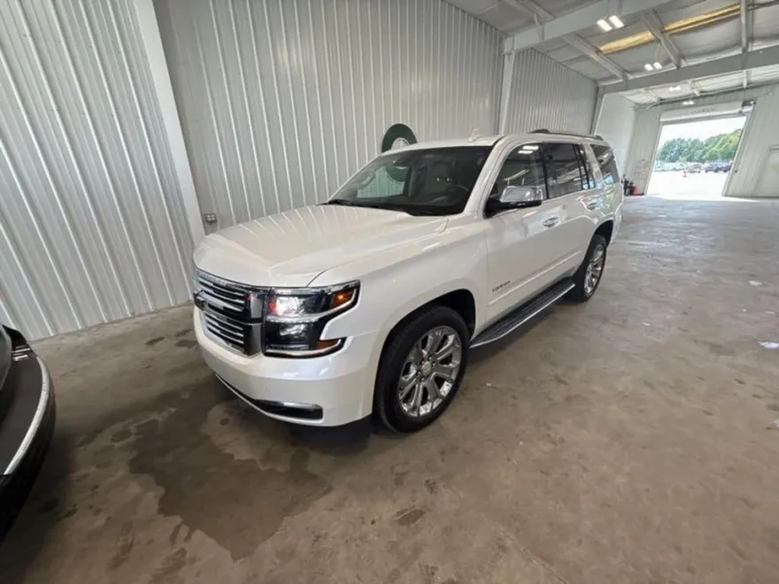 2019 Chevrolet Tahoe Premier photo 1