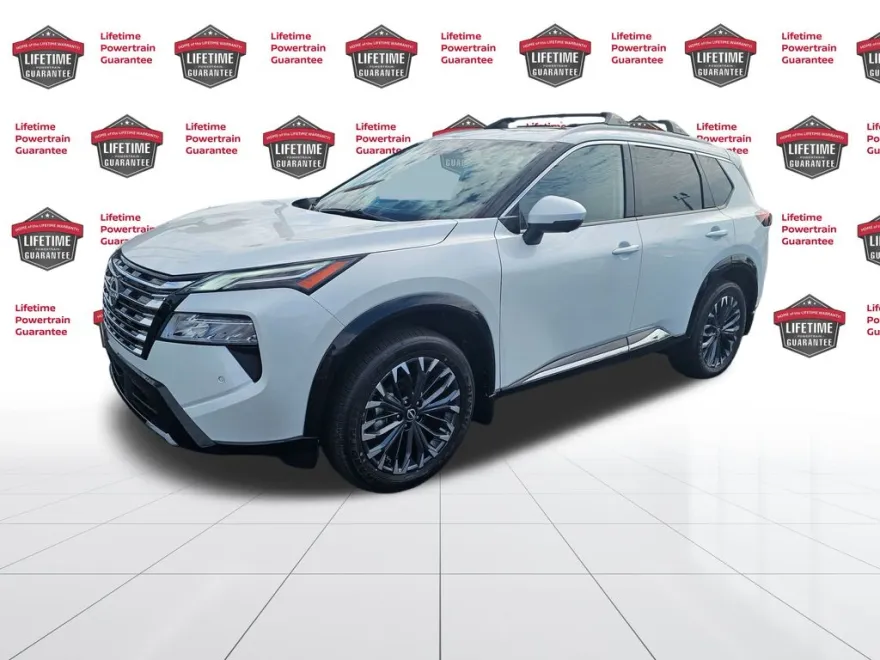 2026 Nissan Rogue Platinum photo 1