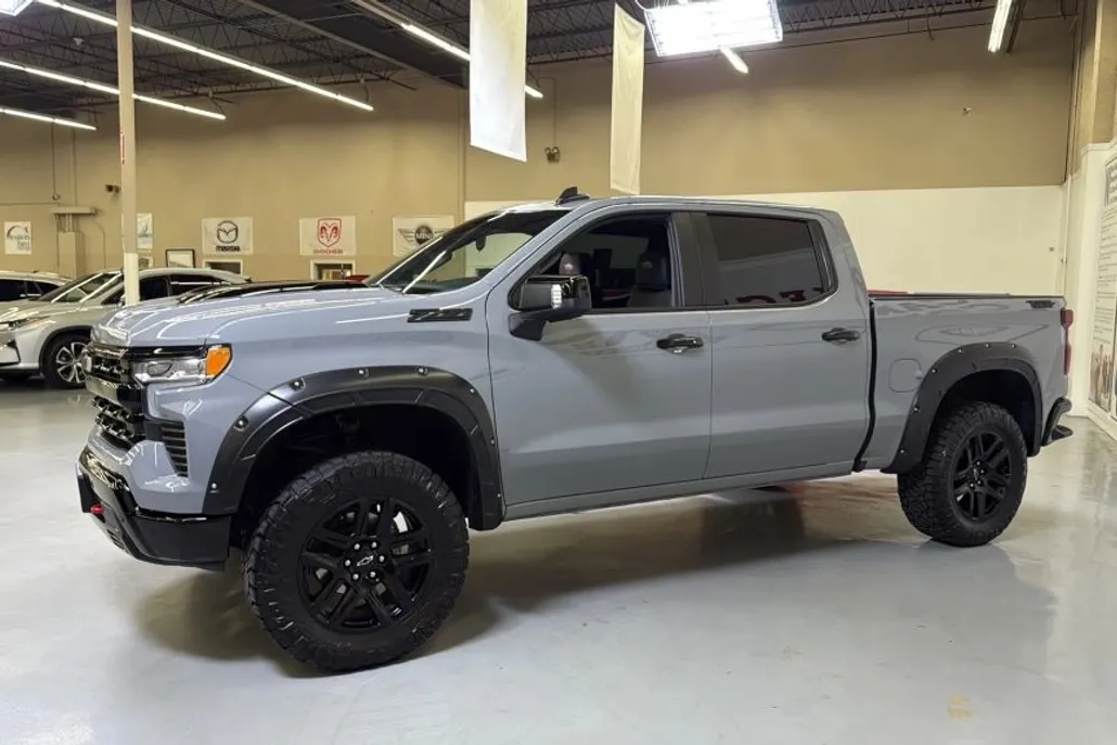 2024 Chevrolet Silverado 1500 LT Trail Boss photo 1
