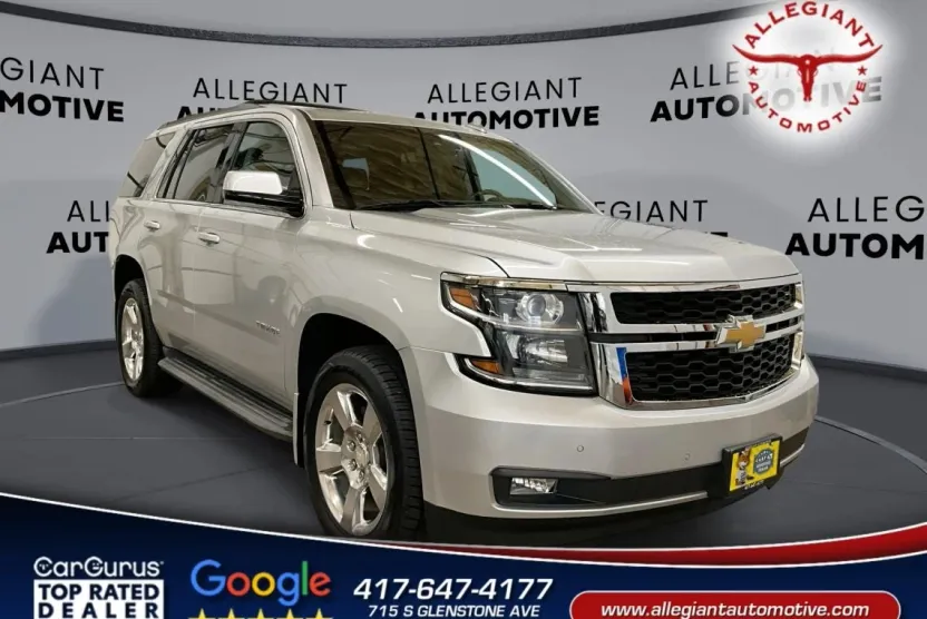 2016 Chevrolet Tahoe LT photo 1