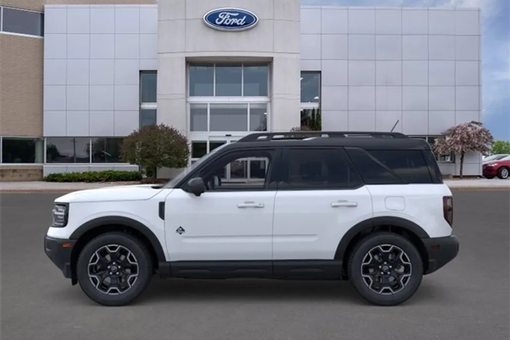 2025 Ford Bronco Sport Outer Banks photo 1